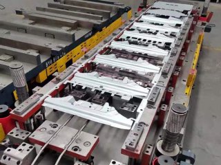 Progressive Stamping Die